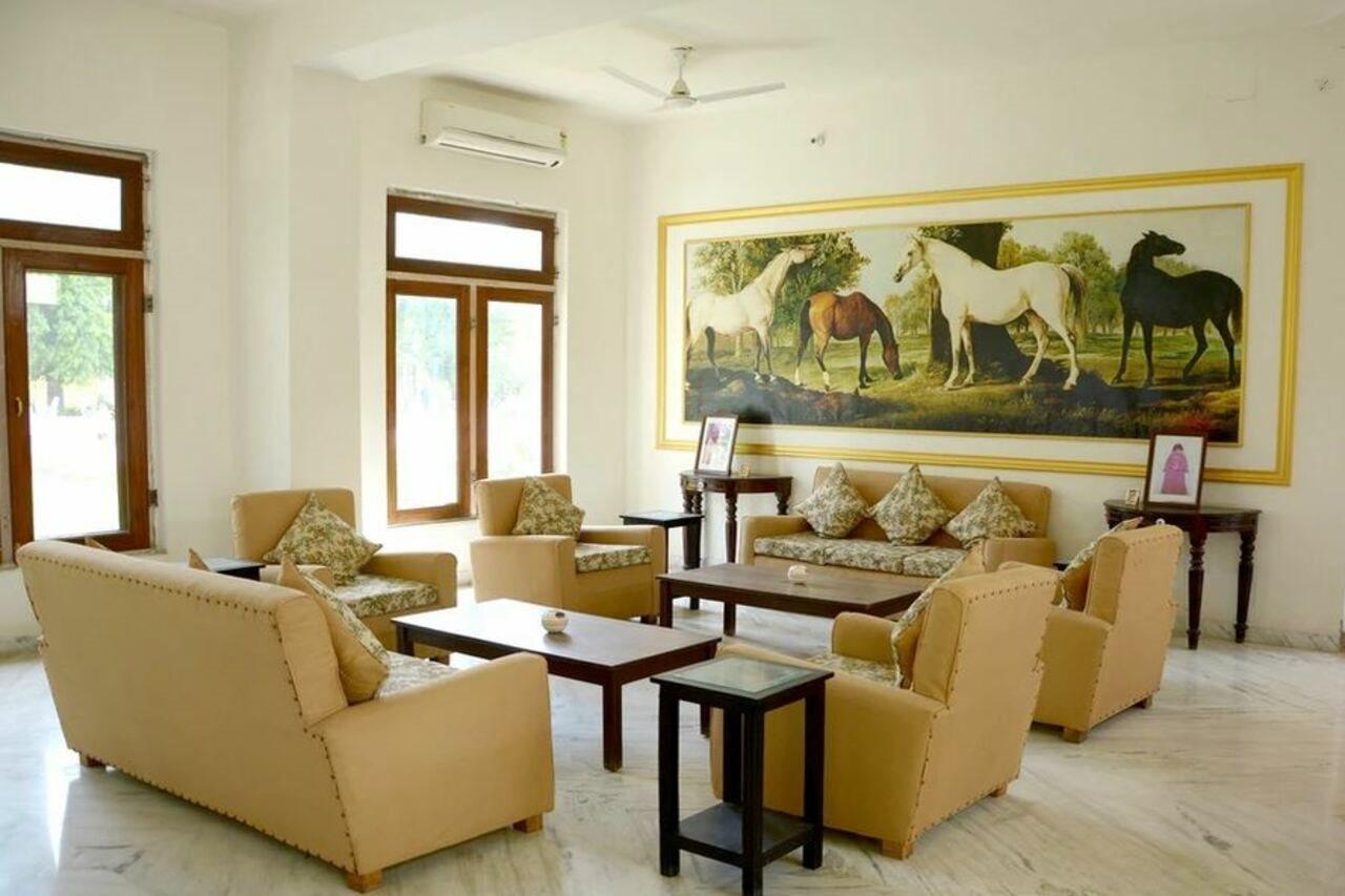 Bhanwar Vilas Palace Karauli Екстериор снимка
