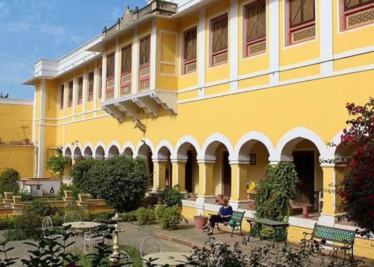 Bhanwar Vilas Palace Karauli Екстериор снимка
