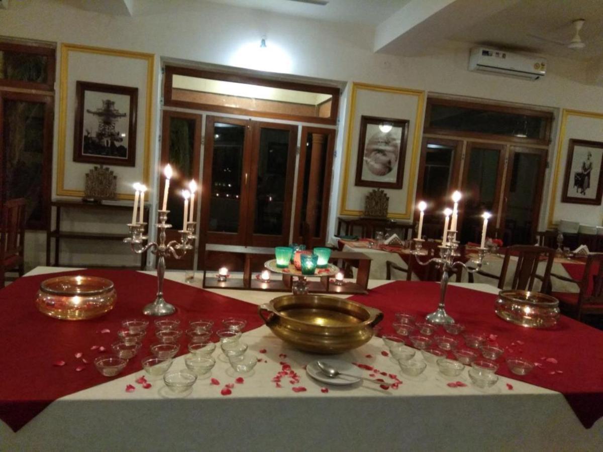 Bhanwar Vilas Palace Karauli Екстериор снимка
